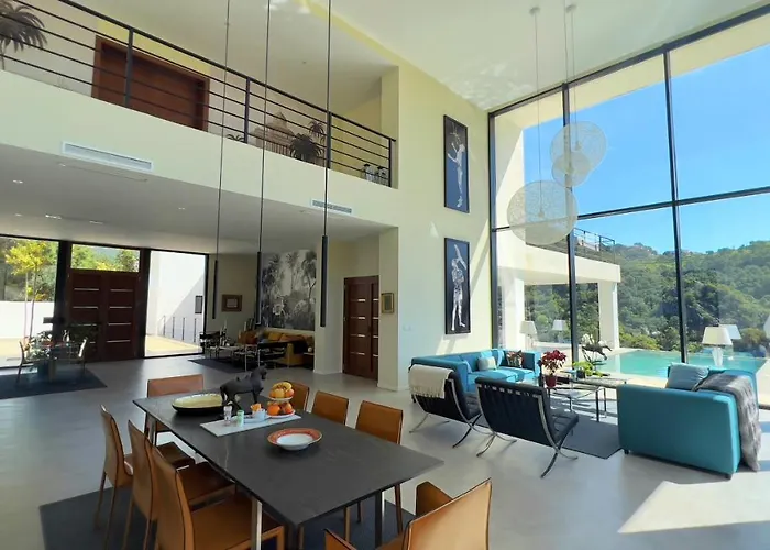 Azahar, Marbella Couette-café *