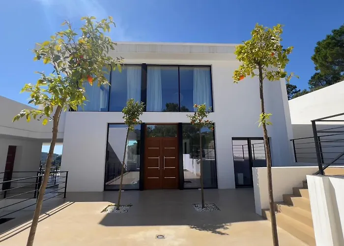 Azahar, Marbella *
